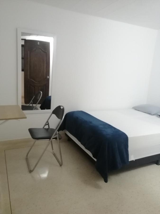 Casa Hotel Botero Medellín Extérieur photo