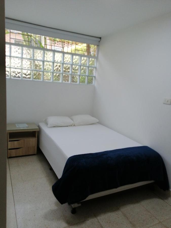 Casa Hotel Botero Medellín Extérieur photo