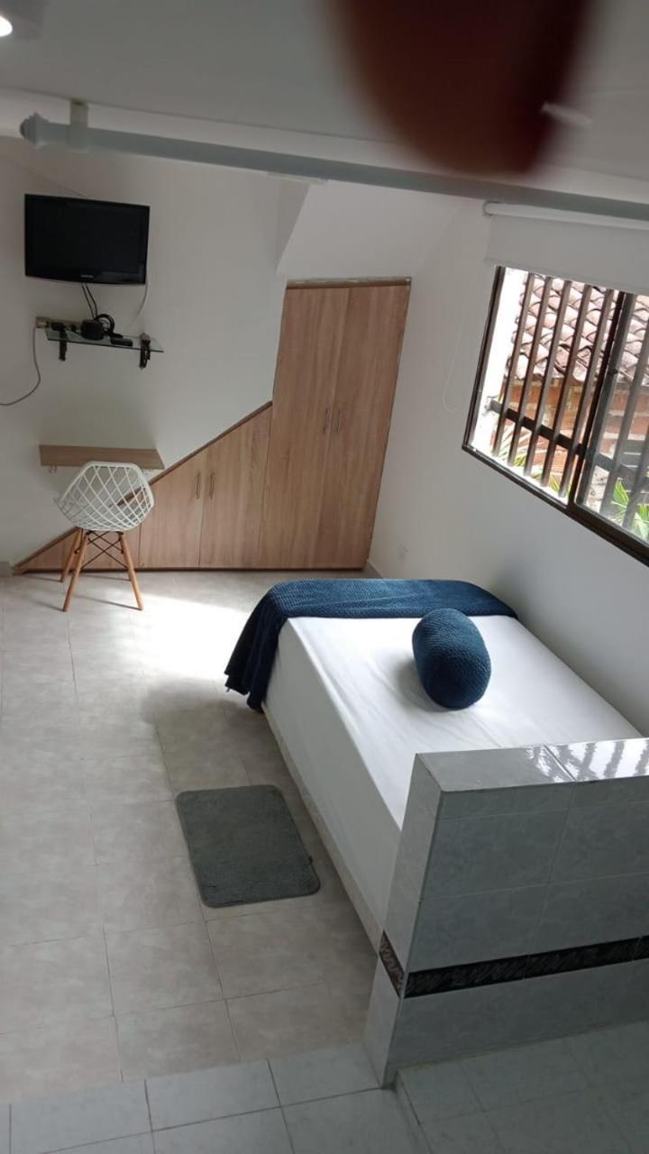 Casa Hotel Botero Medellín Extérieur photo